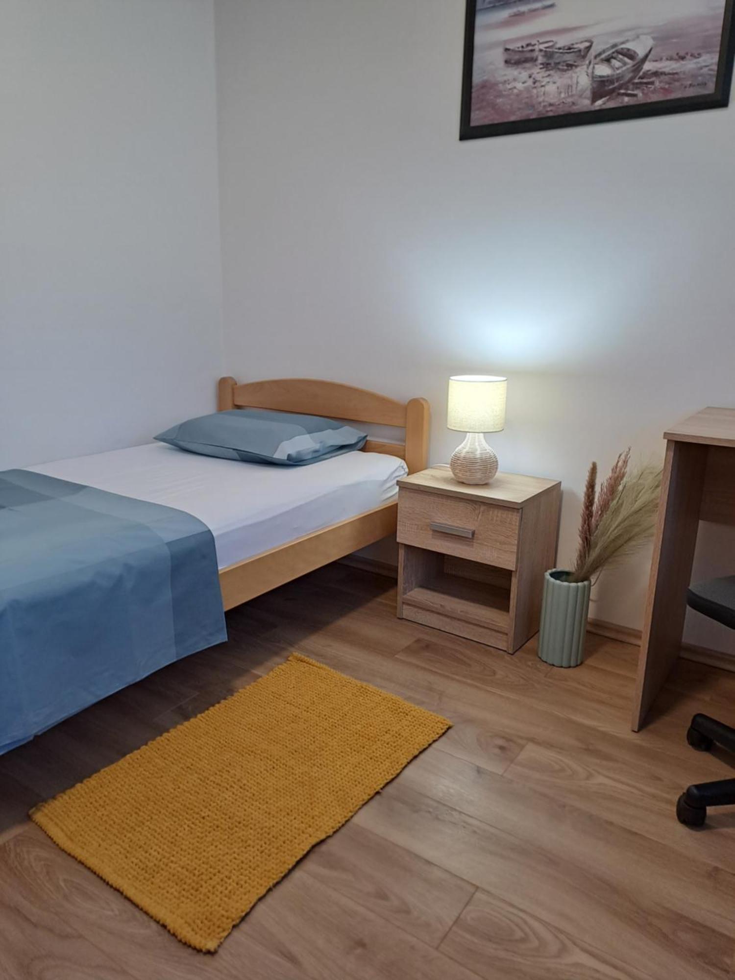 Yulia Apartman Póla Kültér fotó